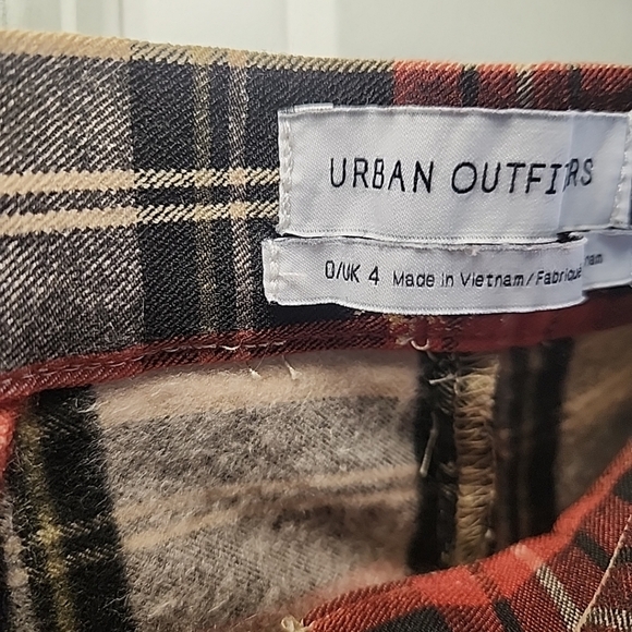 URBAN OUTFITTERS SZ 0 HIGH RISE PLAID PANT METALLIC BEE PRINT PANTS ACADEMIA - Picture 3 of 8